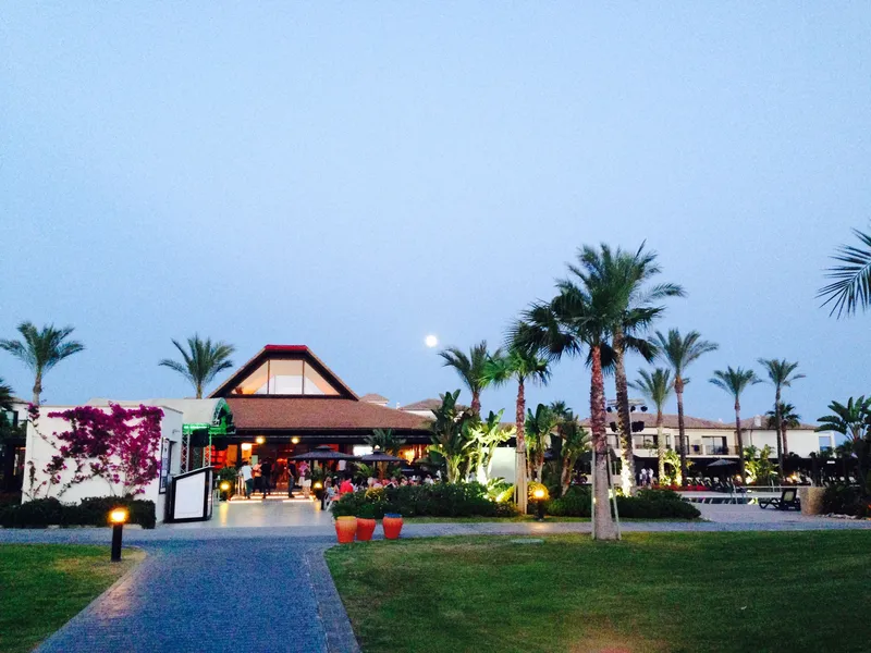 Entrada Impressive Playa Granada